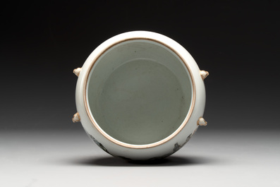 Five Chinese qianjiang cai wares, signed Wang Shaowei 王少維, Cheng Xingsheng 程興盛, Wang Xiaoting 汪小亭, 19/20th C.