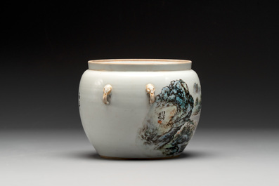 Five Chinese qianjiang cai wares, signed Wang Shaowei 王少維, Cheng Xingsheng 程興盛, Wang Xiaoting 汪小亭, 19/20th C.