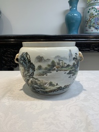 Five Chinese qianjiang cai wares, signed Wang Shaowei 王少維, Cheng Xingsheng 程興盛, Wang Xiaoting 汪小亭, 19/20th C.
