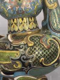 A pair of Chinese cloisonn&eacute; duck-form vases, 19/20th C.