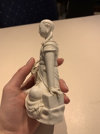 Two Chinese Dehua blanc de Chine figures of Guanyin, Xuande mark, 19/20th C.