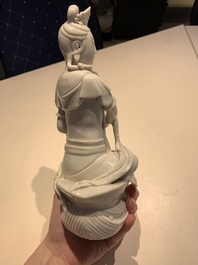 Two Chinese Dehua blanc de Chine figures of Guanyin, Xuande mark, 19/20th C.