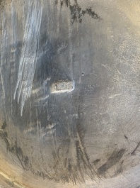 A Chinese silver 'battle scenes' 'yuhuchunping' vase, 19/20th C.