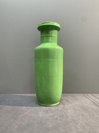 A Chinese lime-green-glazed rouleau vase, 19th C.