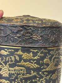 An imperial Vietnamese gold and silver-inlaid cylindrical tea box and cover, Hợp kim gồm ba lượng ch&iacute;n ph&acirc;n v&agrave;ng bảy ph&acirc;n đồng  mark, 18/19th C.