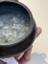 A fine Chinese bronze censer, Yu Tang Jing Wan 玉堂精玩 mark, 17/18th C.