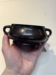 A fine Chinese bronze censer, Yu Tang Jing Wan 玉堂精玩 mark, 17/18th C.