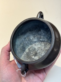 A fine Chinese bronze censer, Yu Tang Jing Wan 玉堂精玩 mark, 17/18th C.