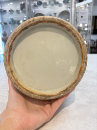 A pair of Chinese famille rose 'Wen Wang Fang Xian 文王訪賢' vases, signed Song Lin Ge 松林閣, 19/20th C.