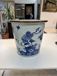 A Chinese blue and white jardini&egrave;re with floral design, Qianlong