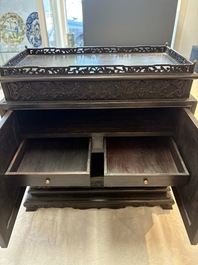 A Chinese zitan cabinet of curiosities with five-clawed dragons, 19/20th C.