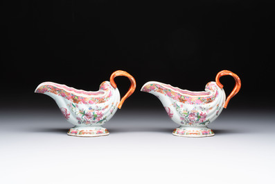 A pair of Chinese famille rose sauceboats and stands with floral design, Qianlong
