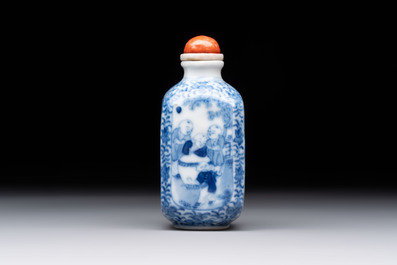 A Chinese blue and white 'playing boys' snuff bottle, Yongzheng mark, 18/19th C.