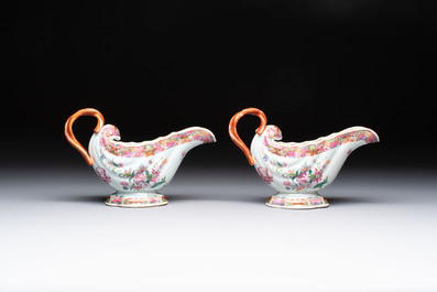 A pair of Chinese famille rose sauceboats and stands with floral design, Qianlong