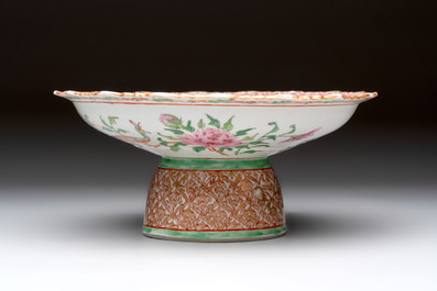 A large and fine Chinese Canton famille rose 'birds among flowering branches' Bencharong tazza for the Thai market, 19th C.