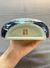 A pair of Chinese famille rose blue-ground wall pocket vases with floral design, Jing Shun Tang 經筍堂 mark, 19th C.