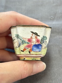 A Chinese Canton saucer, a cup and a covered box, 18th C.
