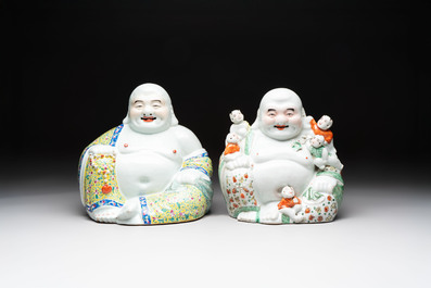 Three Chinese famille rose Milefo Buddhas, Zhu Mao Ji 朱茂記造 marks, 20th C.