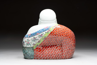 Three Chinese famille rose Milefo Buddhas, Zhu Mao Ji 朱茂記造 marks, 20th C.