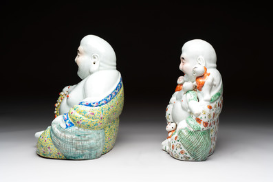 Three Chinese famille rose Milefo Buddhas, Zhu Mao Ji 朱茂記造 marks, 20th C.