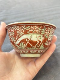 A Chinese blue and white octagonal bowl and a green and red-enamelled blue and white bowl, Jiajing/Chongzhen