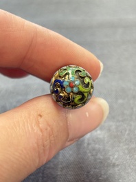 Six various Chinese snuff bottles, 19/20th C.