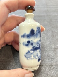 Six various Chinese snuff bottles, 19/20th C.