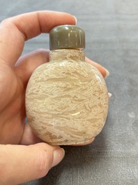 Six various Chinese snuff bottles, 19/20th C.