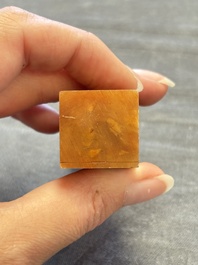 Six various Chinese agate, soapstone and serpentine wares, 19/20th C.