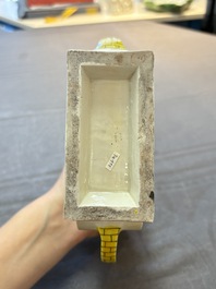 A Chinese sancai-glazed parrot, a pair of Buddhist lions and a 'Shou 壽' ewer, 19/20th C.