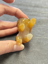 Six various Chinese agate, soapstone and serpentine wares, 19/20th C.