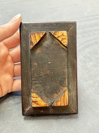 A Chinese sancai-glazed parrot, a pair of Buddhist lions and a 'Shou 壽' ewer, 19/20th C.