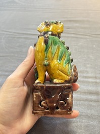 Eight Chinese sancai-glazed wares, 19th C.