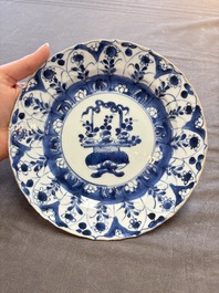 15 Chinese blue and white plates with floral and 'shou 壽' design, Yongzheng mark, 18th C.
