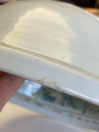 A Chinese qianjiang cai 'antiquities' covered vase and a basin with figural design, signed Yu Yicheng 俞意誠 and Xu Shanqin 徐善琴, 19th C., one dated 1893