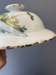 A Chinese qianjiang cai 'antiquities' covered vase and a basin with figural design, signed Yu Yicheng 俞意誠 and Xu Shanqin 徐善琴, 19th C., one dated 1893