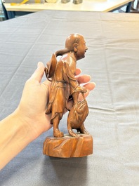 Five various Chinese wooden carvings and a censer, 19/20th C.