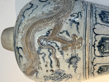 A large Annamese or Vietnamese blue and white inscribed altar vase, 16th C.