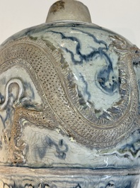 A large Annamese or Vietnamese blue and white inscribed altar vase, 16th C.