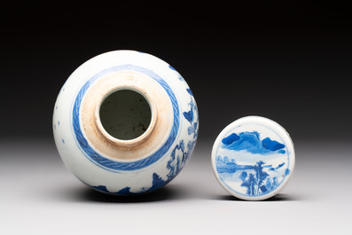 A Chinese blue and white Wang-Bu-style go stones or Yunzi 雲子 box, a four-tier stacking box and a covered jar, 19th C.