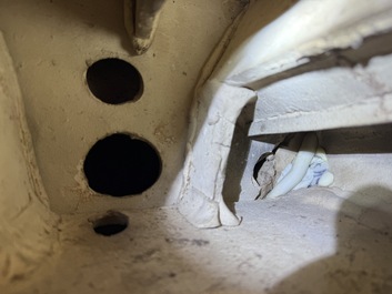 A large Chinese polychrome-glazed Shiwan stoneware figure of Guanyin, 19th C.