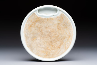 A Chinese Ge-ware archaistic 'Gu' vase, a white-glazed anhua-decorated ink stone and a yellow-ground bowl, 20th C.