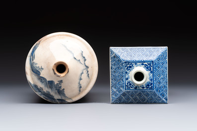A Japanese blue and white Arita square flask and a Tangen-style bottle, 'Tokkuri', 19/20th C.