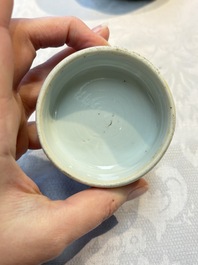 A Chinese blue and white Wang-Bu-style go stones or Yunzi 雲子 box, a four-tier stacking box and a covered jar, 19th C.