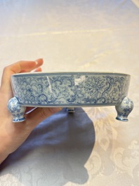 A Chinese blue and white narcissus basin, Yongzheng mark, 20th C.