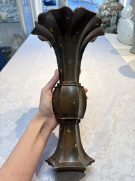 A Chinese gold-splashed bronze 'Gu' vase, Xuande mark, 17/18th C.