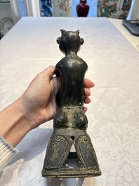 A pair of Vietnamese bronze figures, 19/20th C.