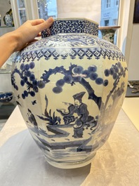 A large Japanese Arita blue and white octagonal vase with figural design, Edo, 17/18th C.