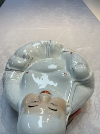 A Chinese verte biscuit vase, a sculpture of a fisherman and a Milefo Buddha, You Lin Ji 游林記造 and Zhu Mao Ji 朱茂記造 mark, 20th C.