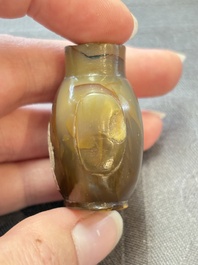 Four Chinese snuff bottles and three vases, 19th C.